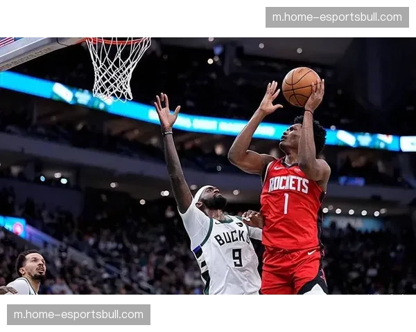 火箭防守篮板保护成隐患 二次进攻失分抵消防守努力