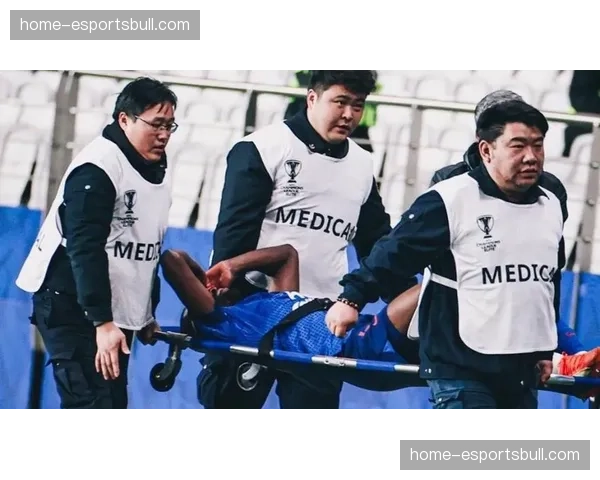 申花中场拦截硬度不足,阿马杜长期伤缺致防守屏障缺失 申花中场拦截硬度不足,阿马杜长期伤缺致防守屏障缺失